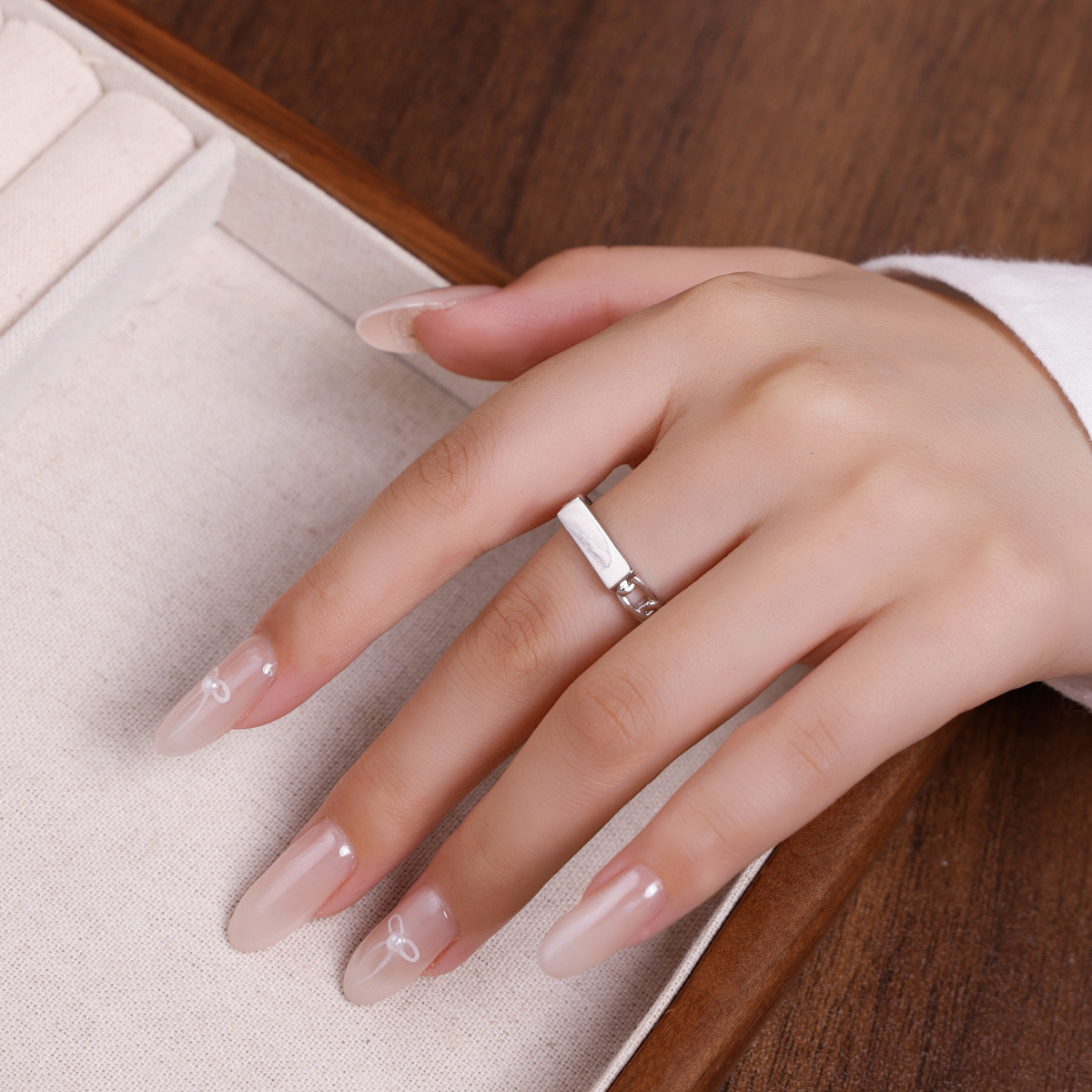 Women's Adjustable Solid Rectangular Chain Open Ring, Minimalist